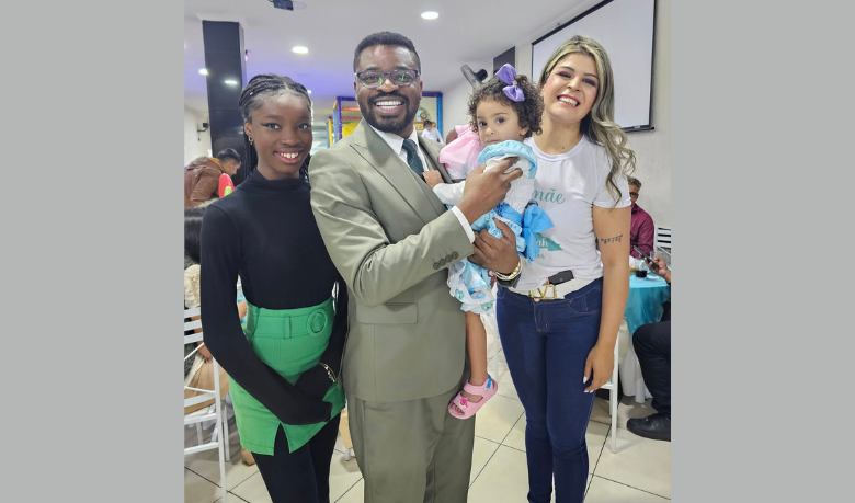 Com base na experiência de Oluwatosin Tolulope Ajidahun, entenda como treinos excessivos podem impactar a ovulação e a fertilidade.